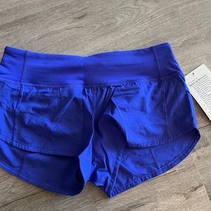BRAND NEW WITH HANG TAG Lululemon Speed Up Short 2.5" Size 4 Blue Purple